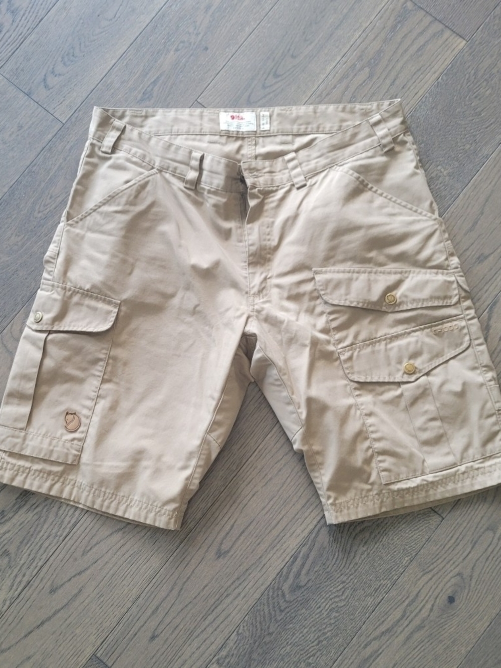 Fjallraven Barents Pro Shorts EU52 US36" - colour = SAND